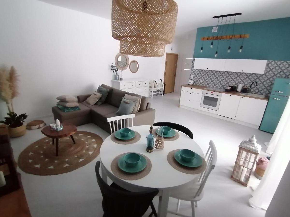 Apartament Przy Jeziorze Борне-Сулиново Экстерьер фото
