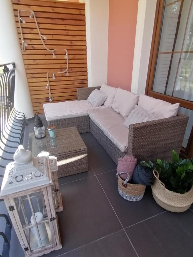 Apartament Przy Jeziorze Борне-Сулиново Экстерьер фото