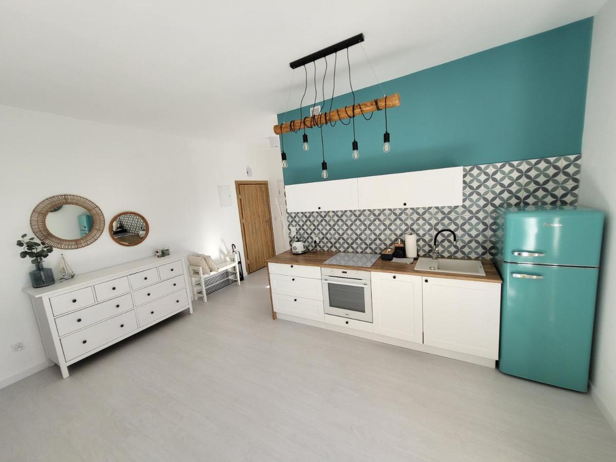 Apartament Przy Jeziorze Борне-Сулиново Экстерьер фото